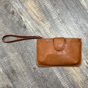 Tan Wristlet - Universal Thread. NWOT